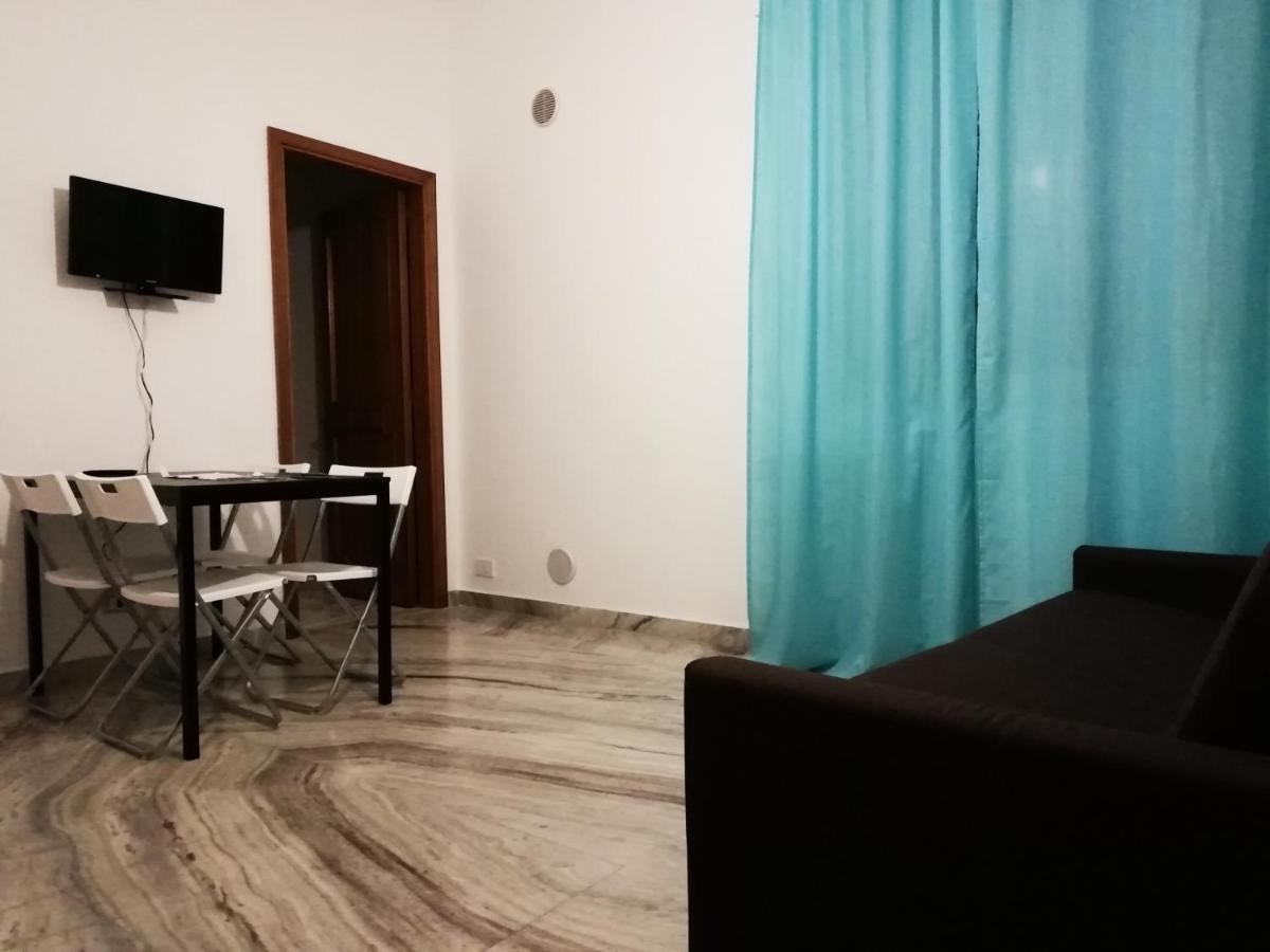 Thomas'S Home - Appartamento A คอมิโซ ภายนอก รูปภาพ